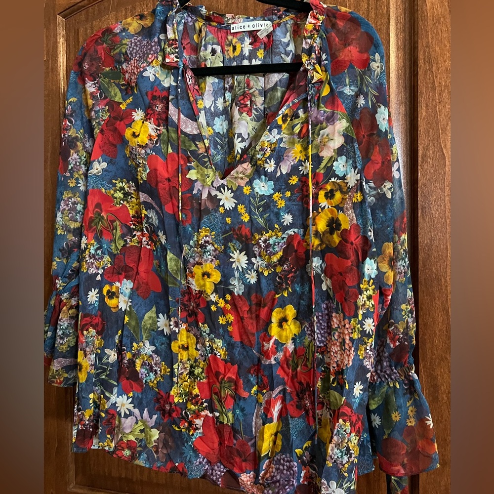 Alice + Olivia Floral Blouse Top